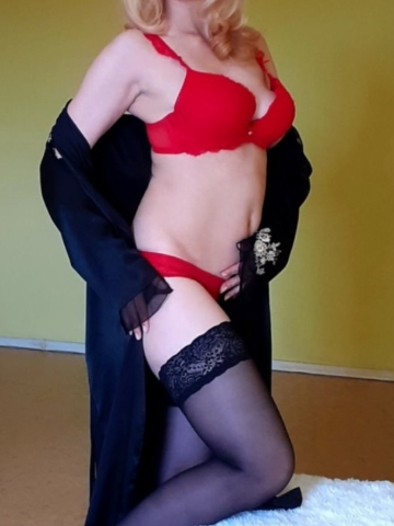 Камилла Роковая Блондинка фото 2